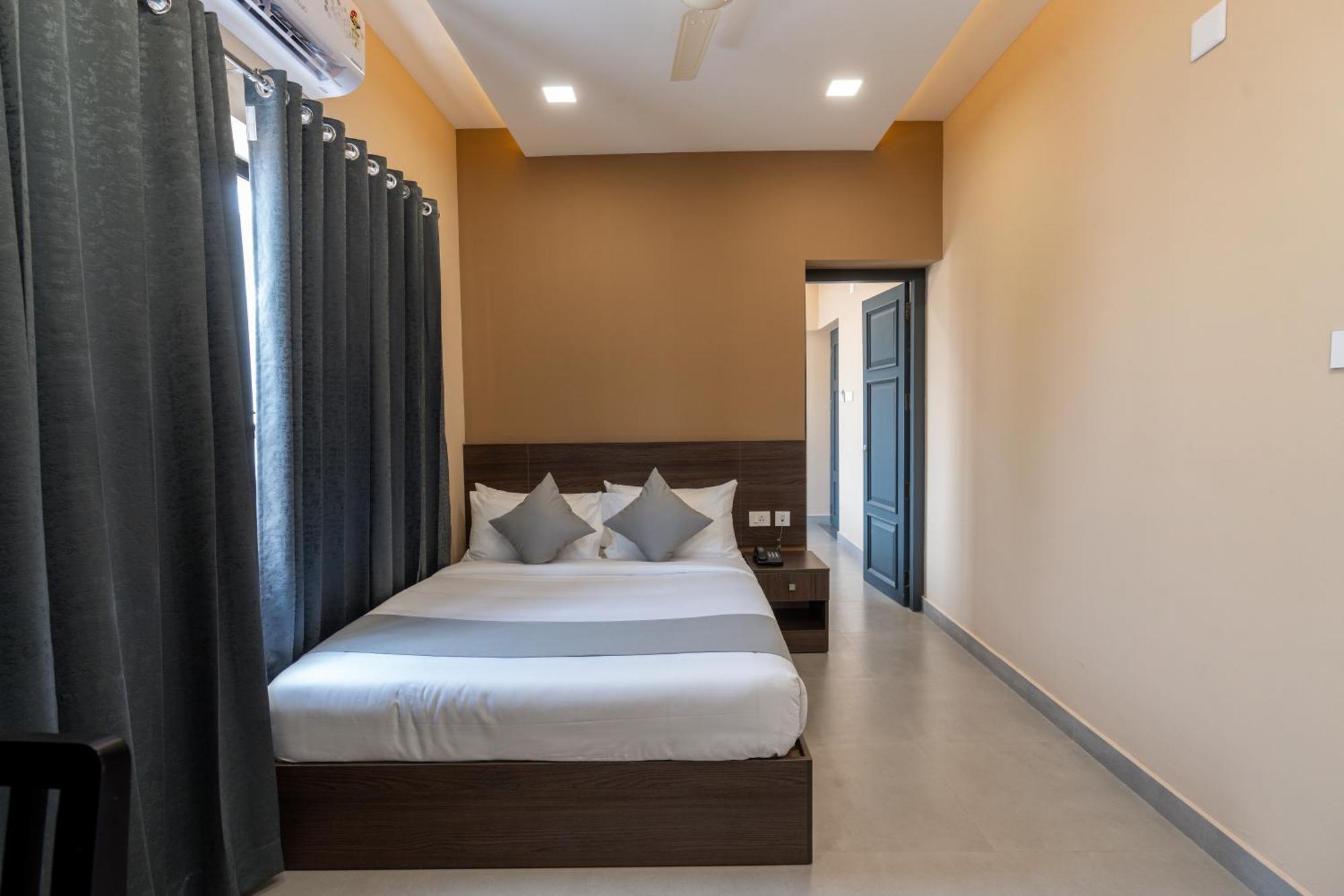 Court 11 By Dimora Hotel Kochi Ngoại thất bức ảnh