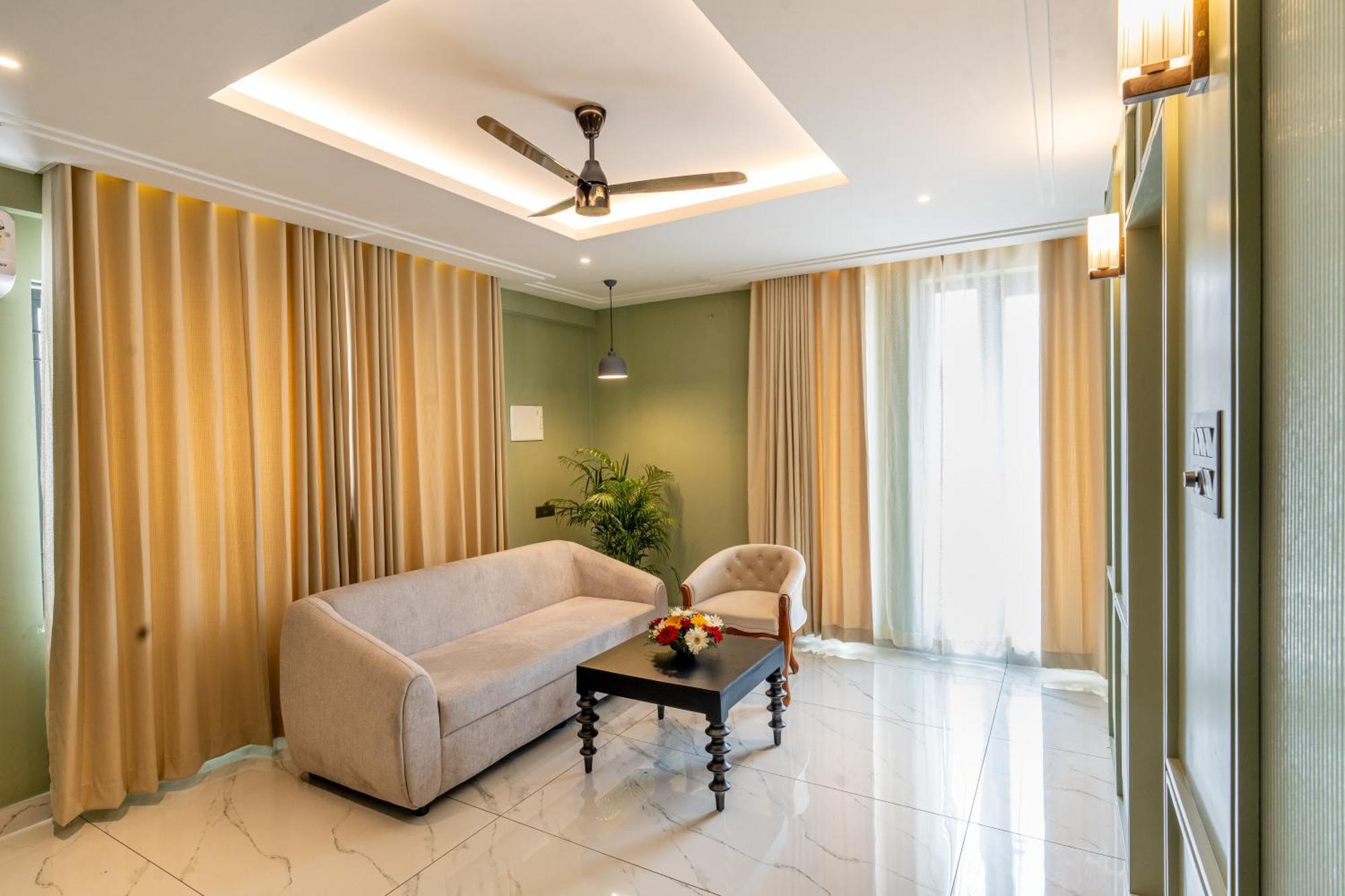 Court 11 By Dimora Hotel Kochi Ngoại thất bức ảnh