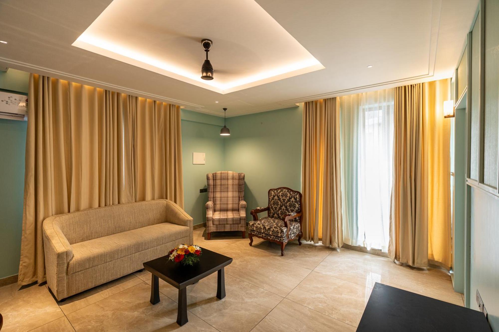 Court 11 By Dimora Hotel Kochi Ngoại thất bức ảnh
