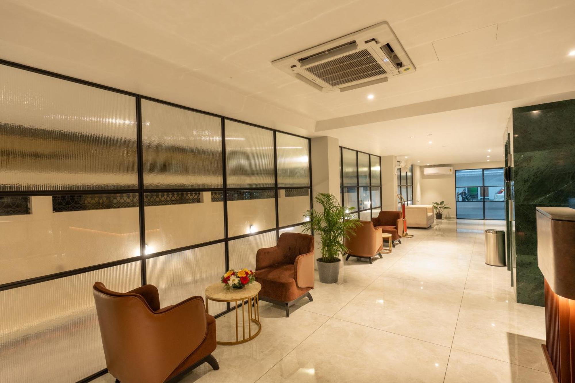 Court 11 By Dimora Hotel Kochi Ngoại thất bức ảnh