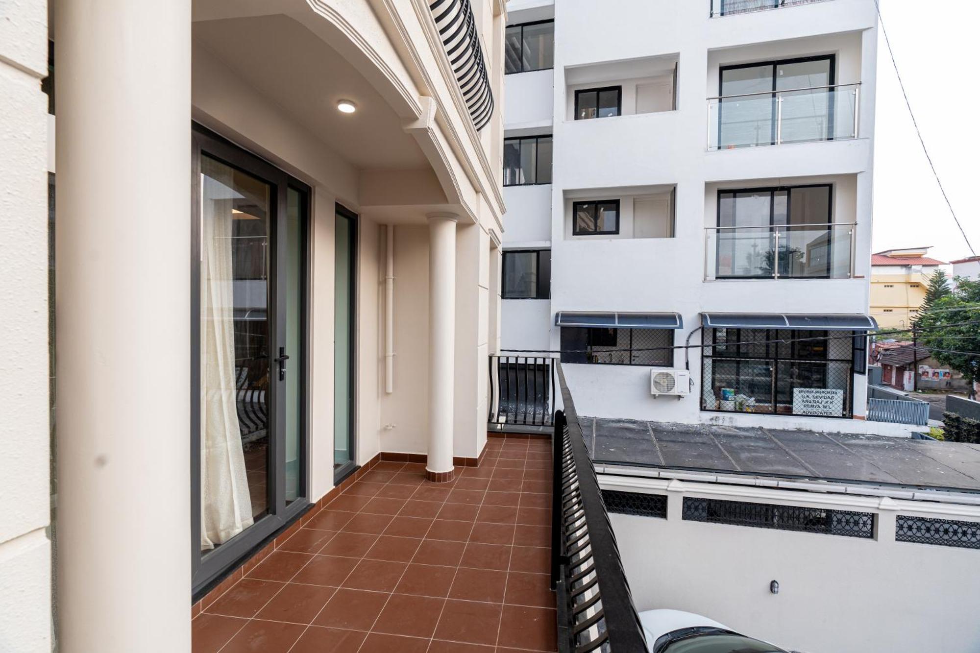 Court 11 By Dimora Hotel Kochi Ngoại thất bức ảnh